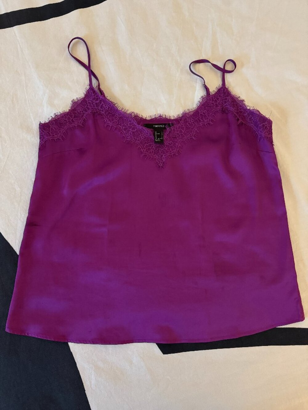 Forever 21 Purple Satin Lace Cami Top Sz L